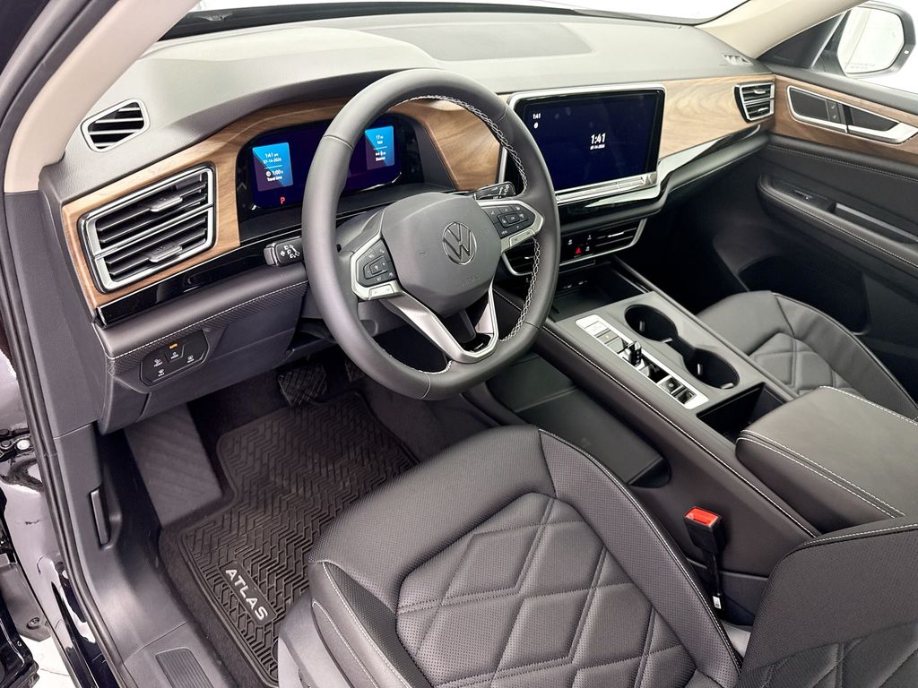 Thumbnail: 2026 Volkswagen Atlas - 9