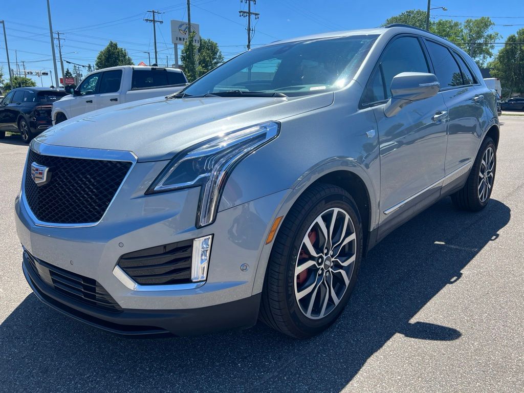 Argent Silver Metallic 2024 Cadillac XT5 Sport AWD SUV / Crossover Four-Wheel Drive 9-Speed Automatic