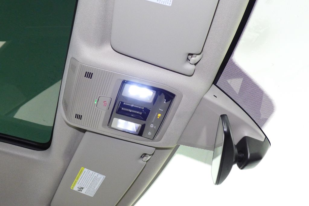 Thumbnail: 2025 Volkswagen Atlas - 18