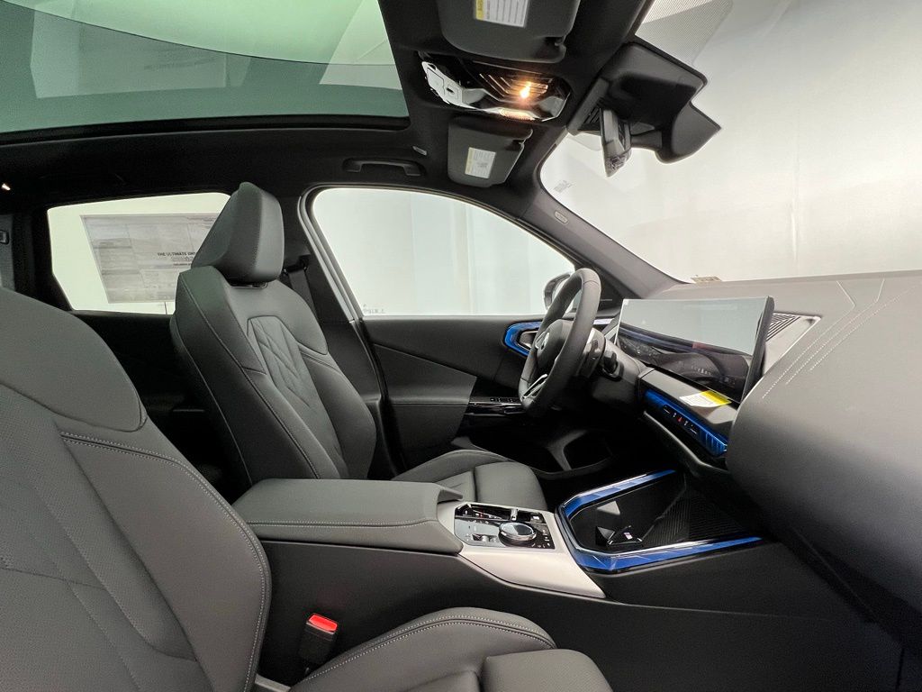 Thumbnail: 2026 BMW X3 - 6