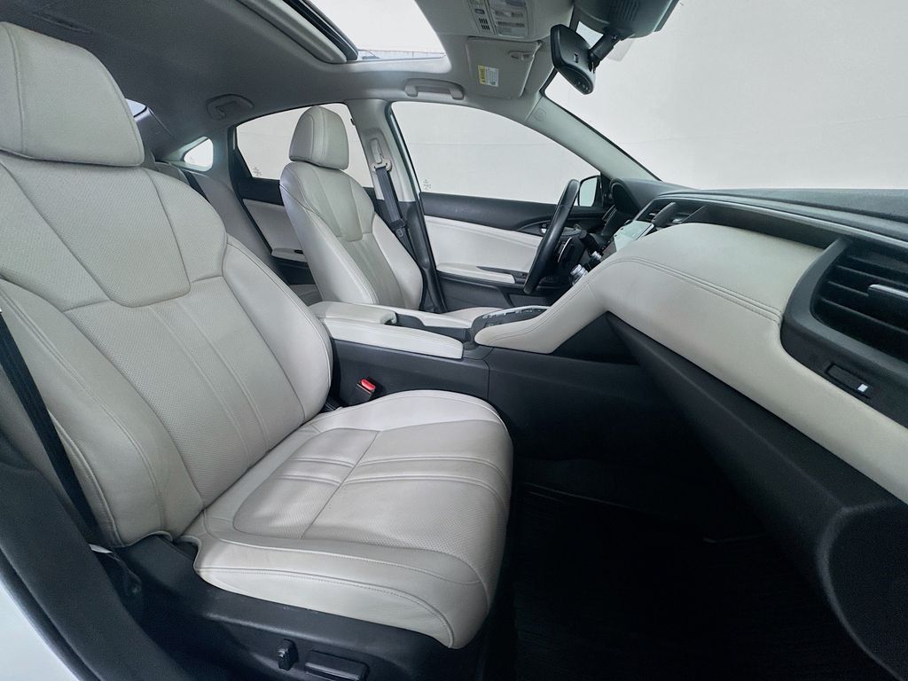 Used Car 2019 Honda Insight  Touring For Sale Under $20,000 In Austin, Texas