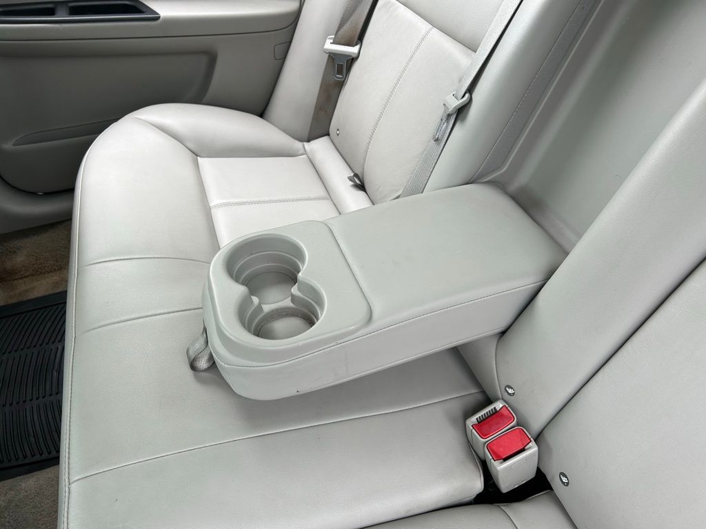 2011 Chevrolet Impala LTZ 28