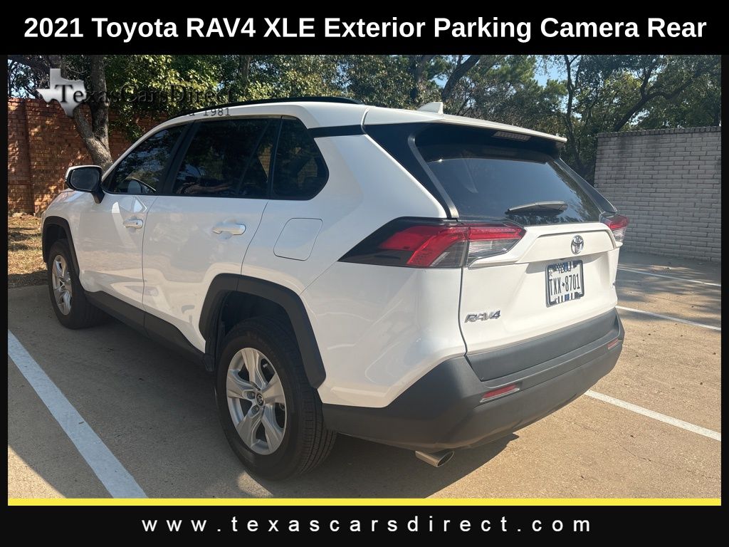 2021 Toyota RAV4 XLE 12