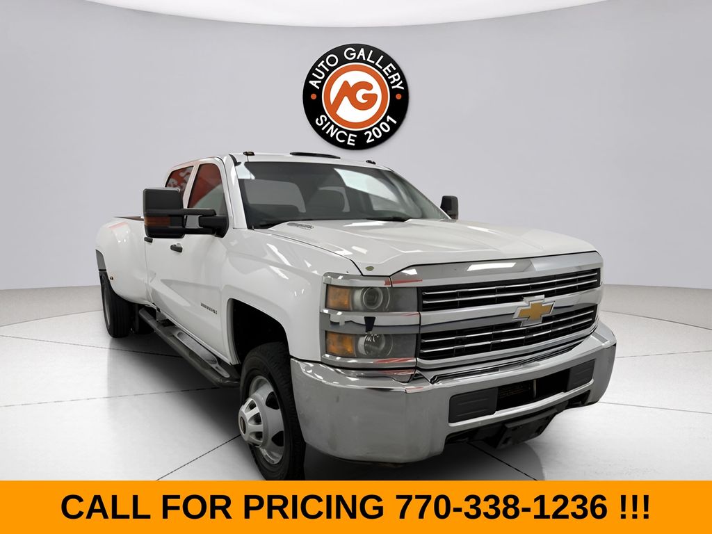Summit White 2016 Chevrolet Silverado 3500HD Pickup Truck 4X2 6-Speed Automatic