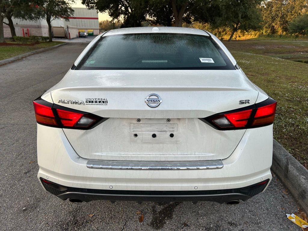 Thumbnail: 2020 Nissan Altima - 4