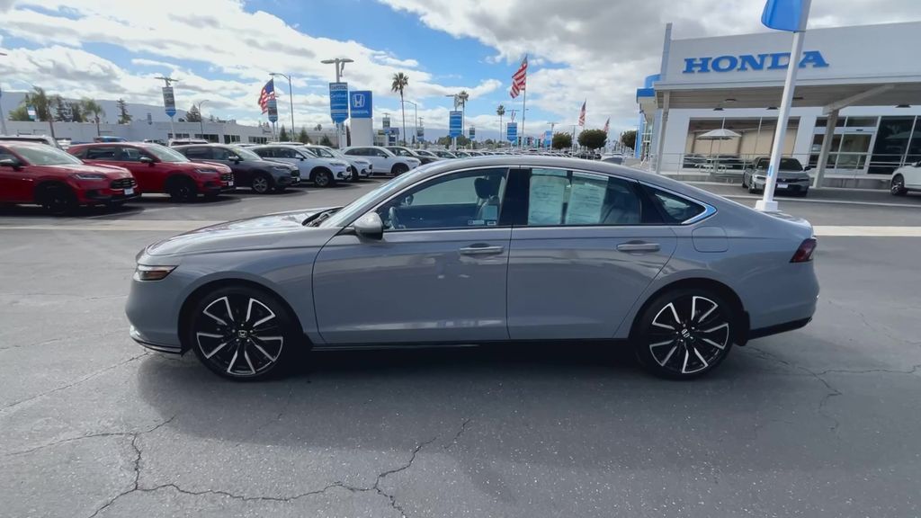 Thumbnail: 2025 Honda Accord - 5