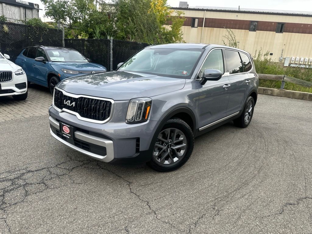Everlasting Silver 2024 Kia Telluride SUV / Crossover All-Wheel Drive 8-Speed Automatic