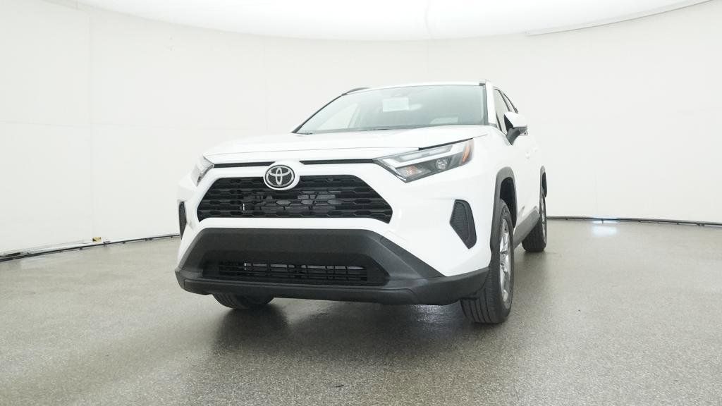 Thumbnail: 2025 Toyota RAV4 - 13