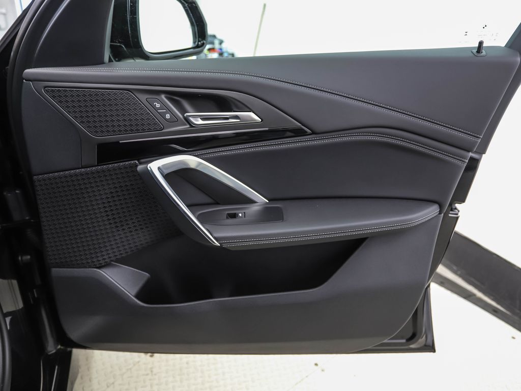 Thumbnail: 2023 BMW X1 - 28