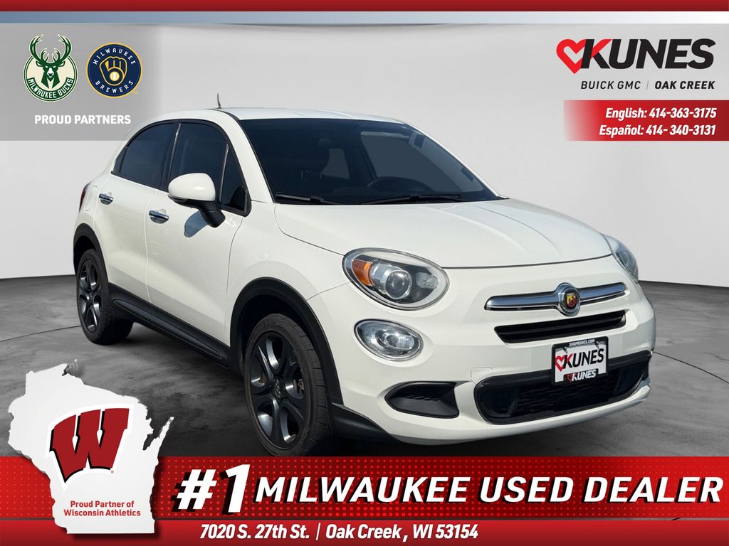 Bianco Gelato (White Clear Coat) 2016 FIAT 500X SUV / Crossover Front-Wheel Drive 6-Speed Manual