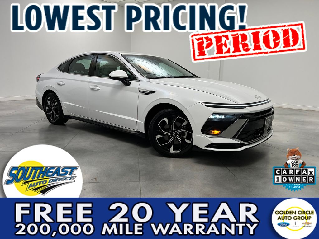 Serenity White 2025 Hyundai Sonata Sedan Front-Wheel Drive 8-Speed Automatic