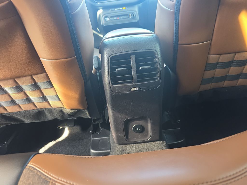 Certified Used 2025 Black Ford Outer Banks image 41