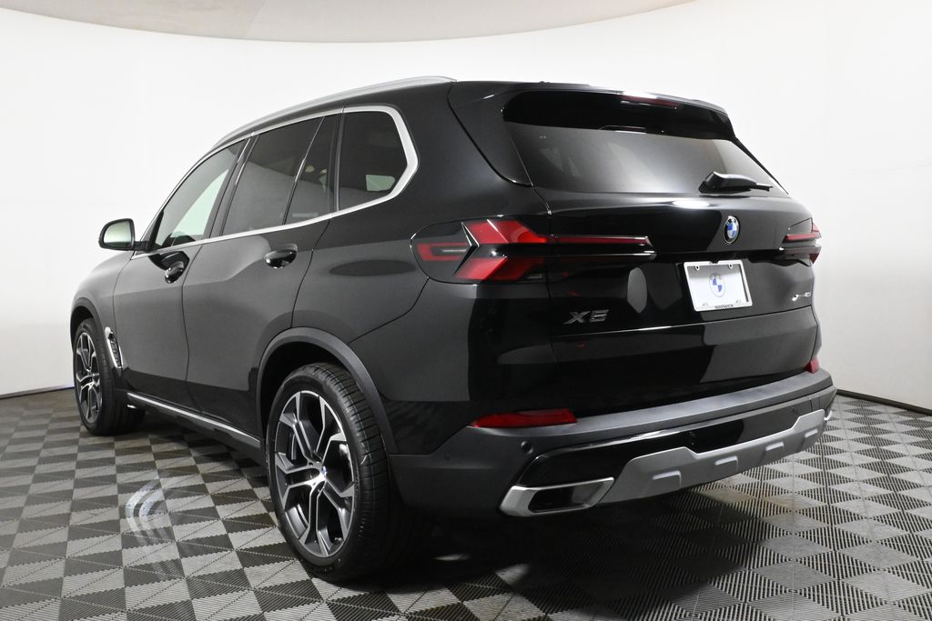 Thumbnail: 2026 BMW X5 - 5