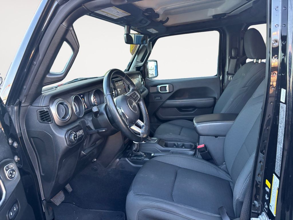 2021 Jeep Gladiator Overland photo 10