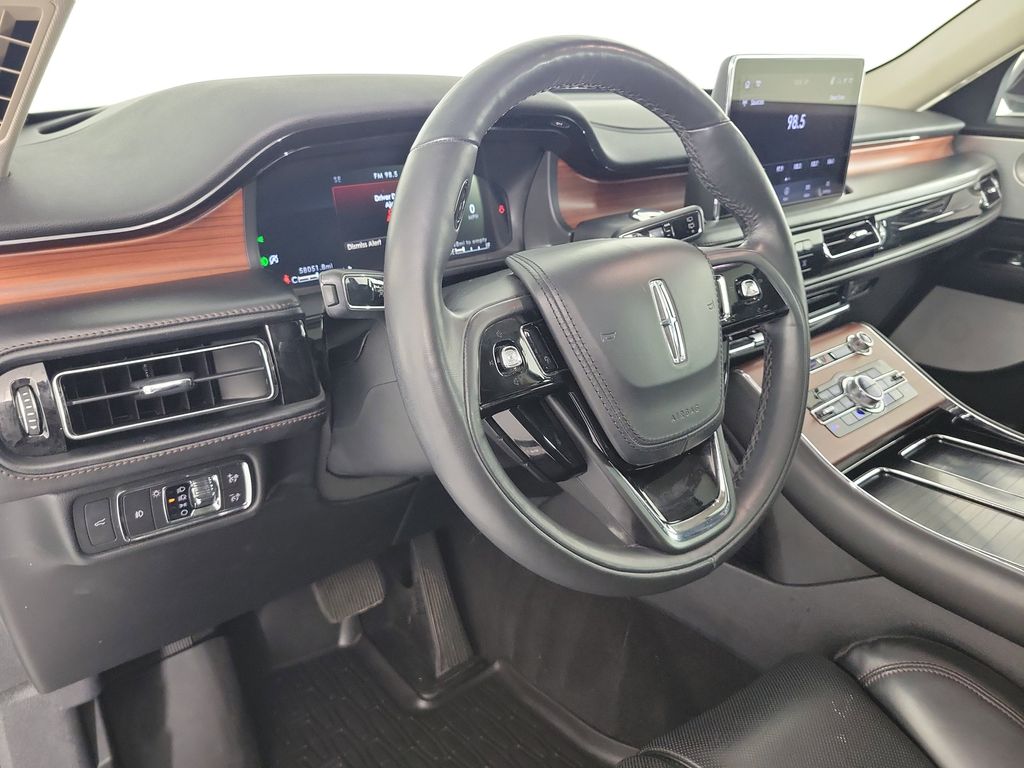 2021 Lincoln Aviator Reserve White at Bayshore Chrysler Jeep Dodge Ram