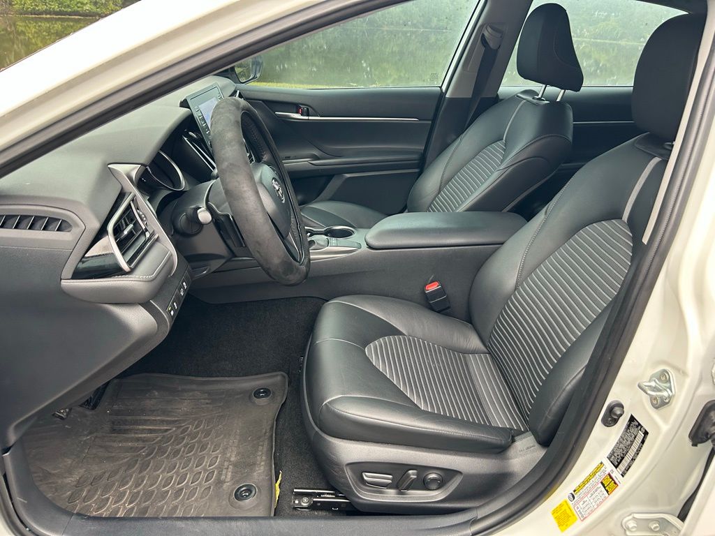 Thumbnail: 2023 Toyota Camry - 14