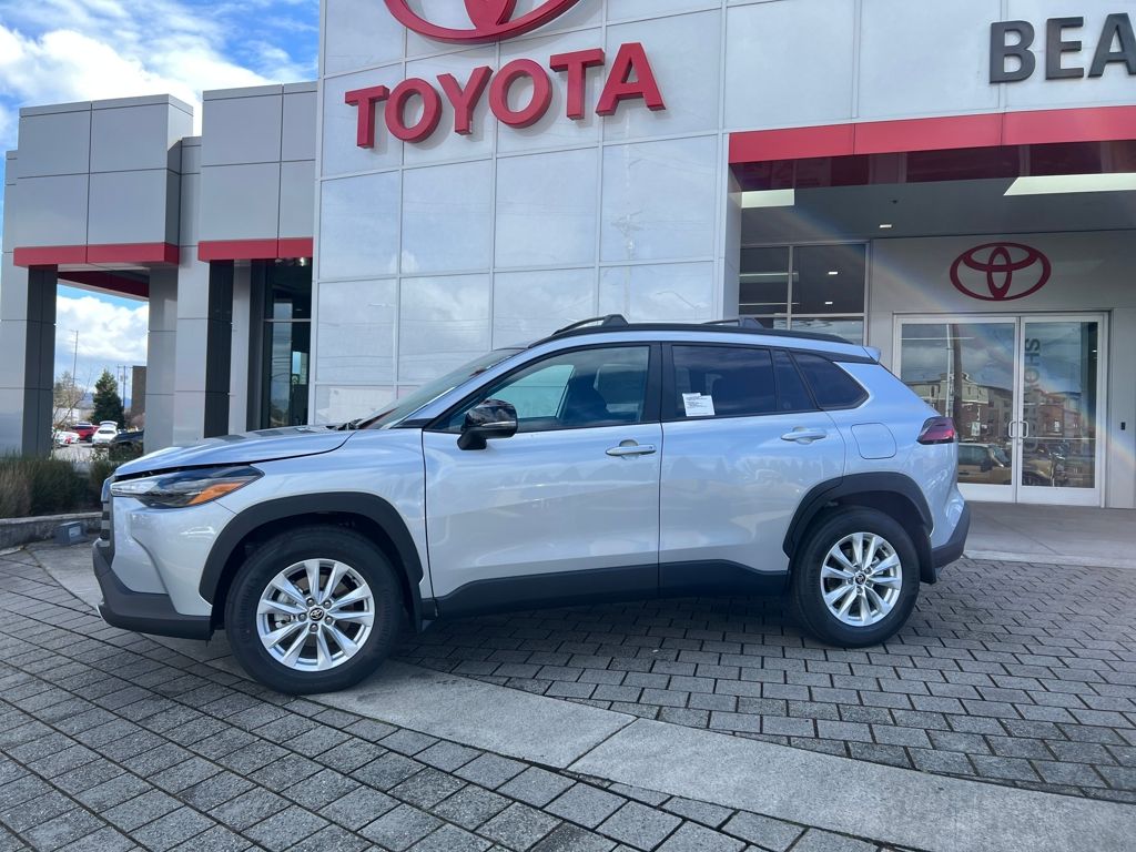 View vehicle photo 2