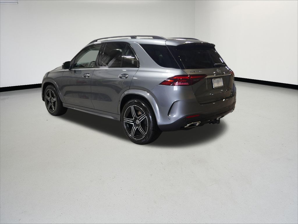 Thumbnail: 2026 Mercedes-Benz GLE - 3