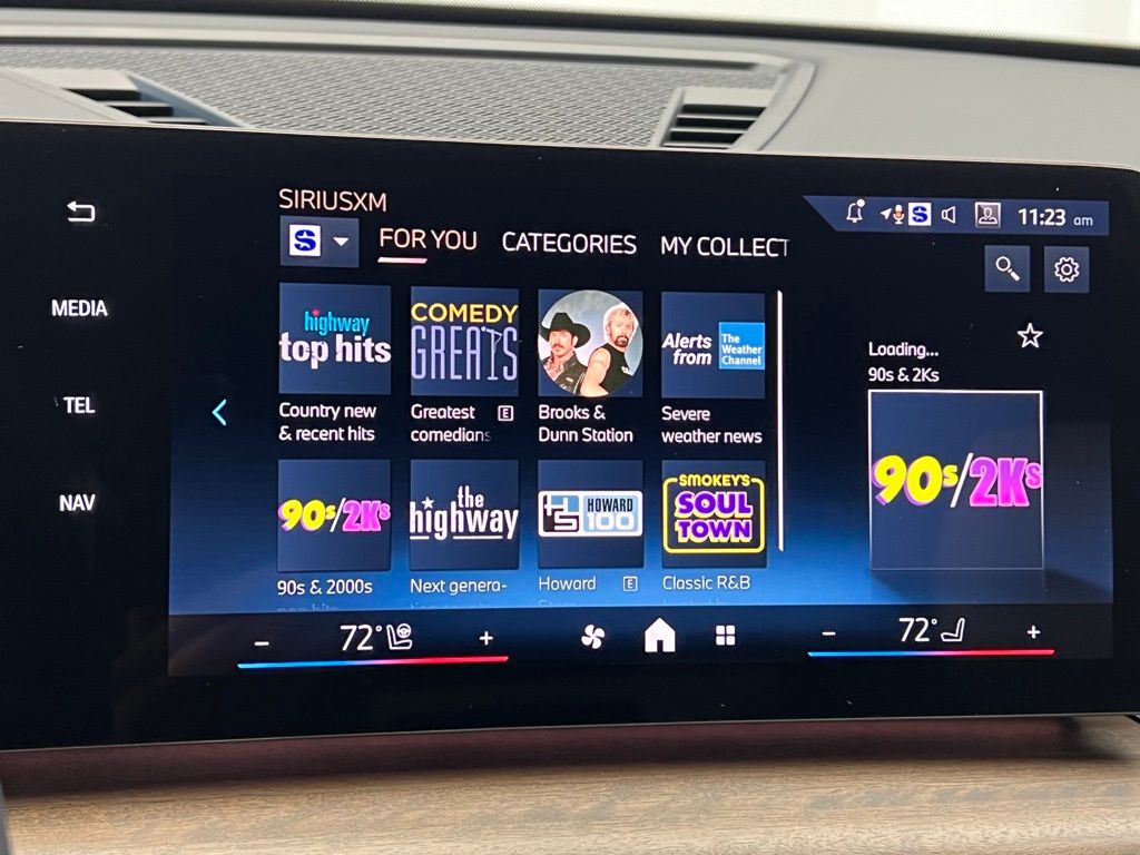 Thumbnail: 2026 BMW X1 - 13