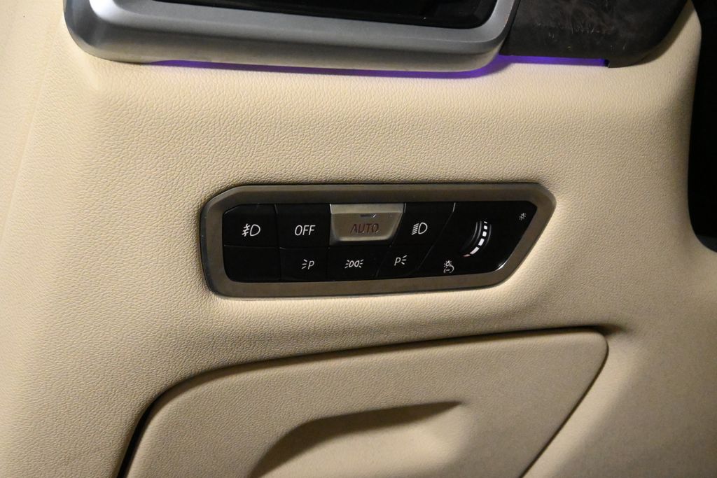 Thumbnail: 2021 BMW X5 - 26