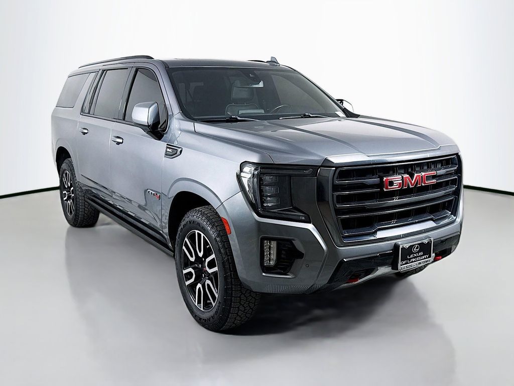 Thumbnail: 2022 GMC Yukon XL - 3