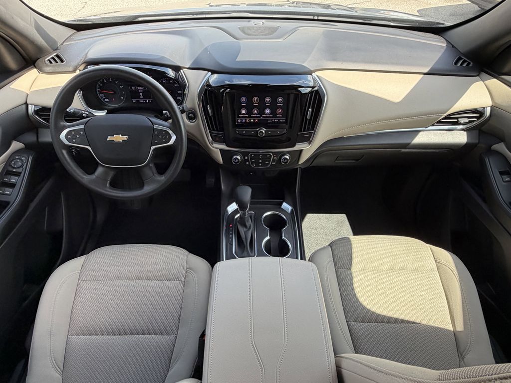 used 2023 Chevrolet Traverse car, priced at $19,991