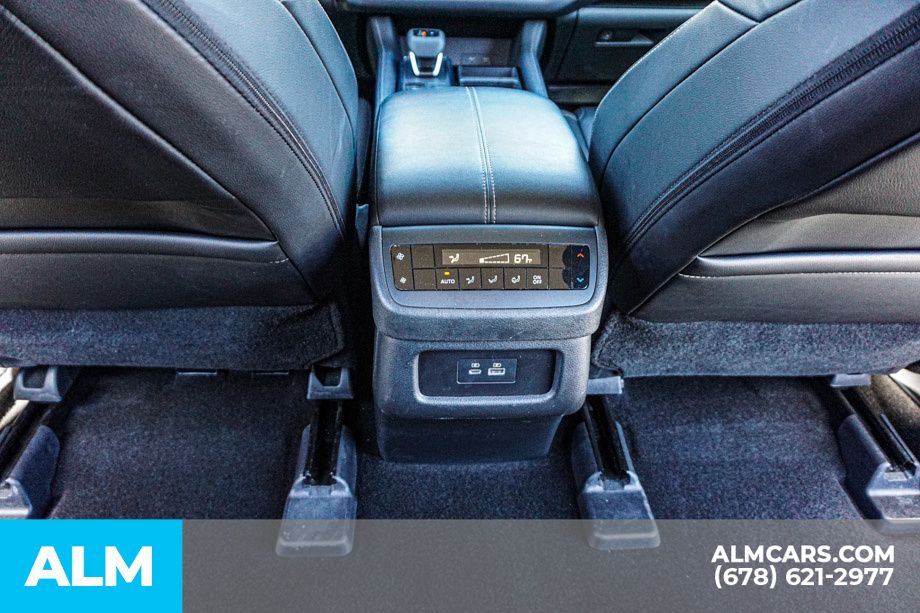 Used 2025 Black Nissan SL image 33