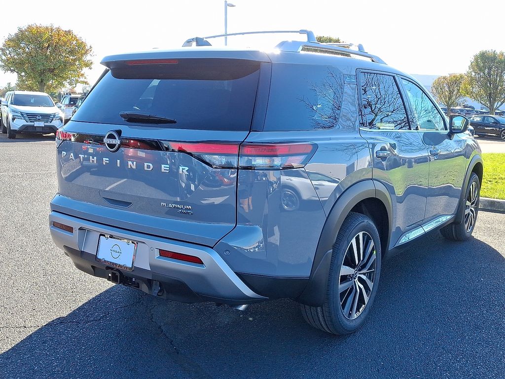 Thumbnail: 2025 Nissan Pathfinder - 5