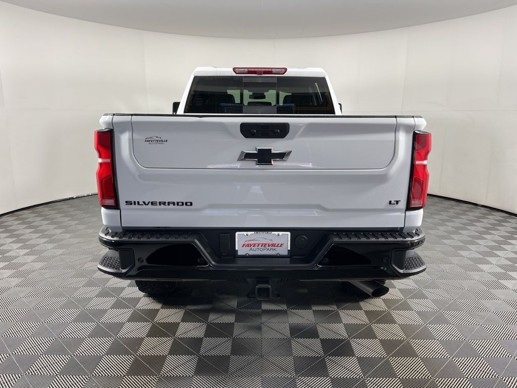 Thumbnail: 2026 Chevrolet Silverado 2500 - 12