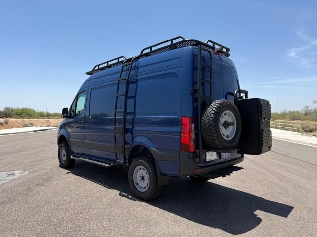 Thumbnail: 2025 Mercedes-Benz Sprinter - 4