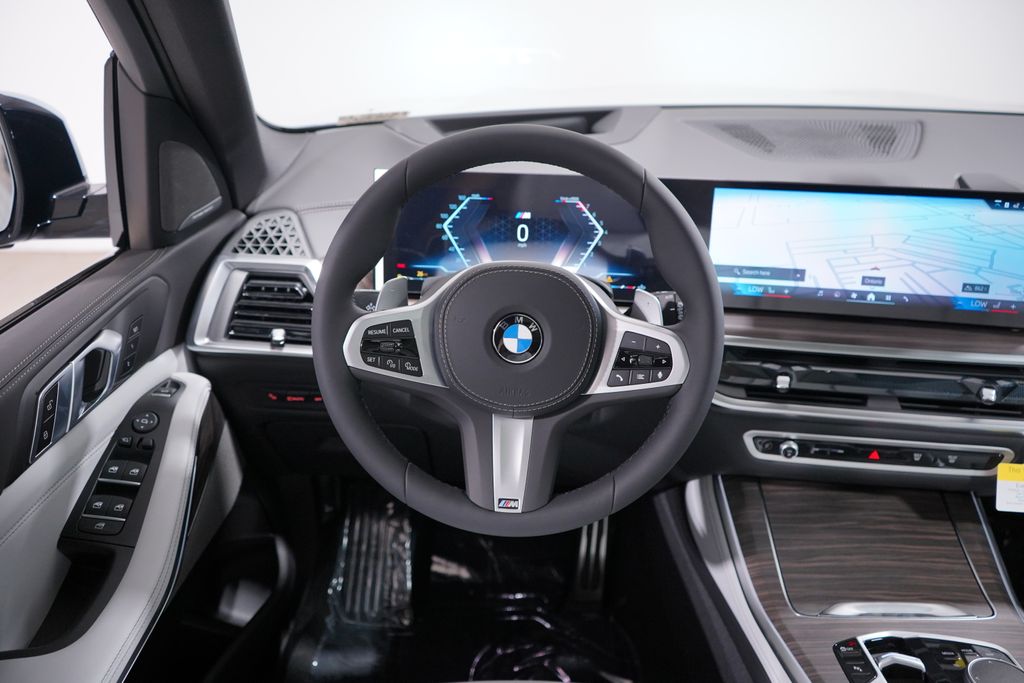 Thumbnail: 2026 BMW X5 - 11