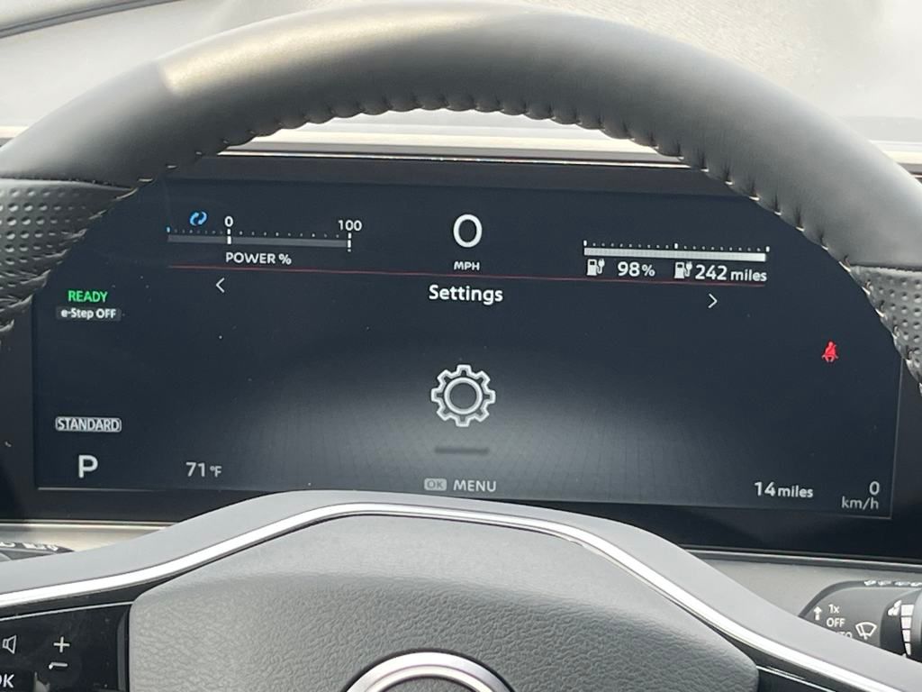 2025 Nissan Ariya EVOLVE+ e-4ORCE photo