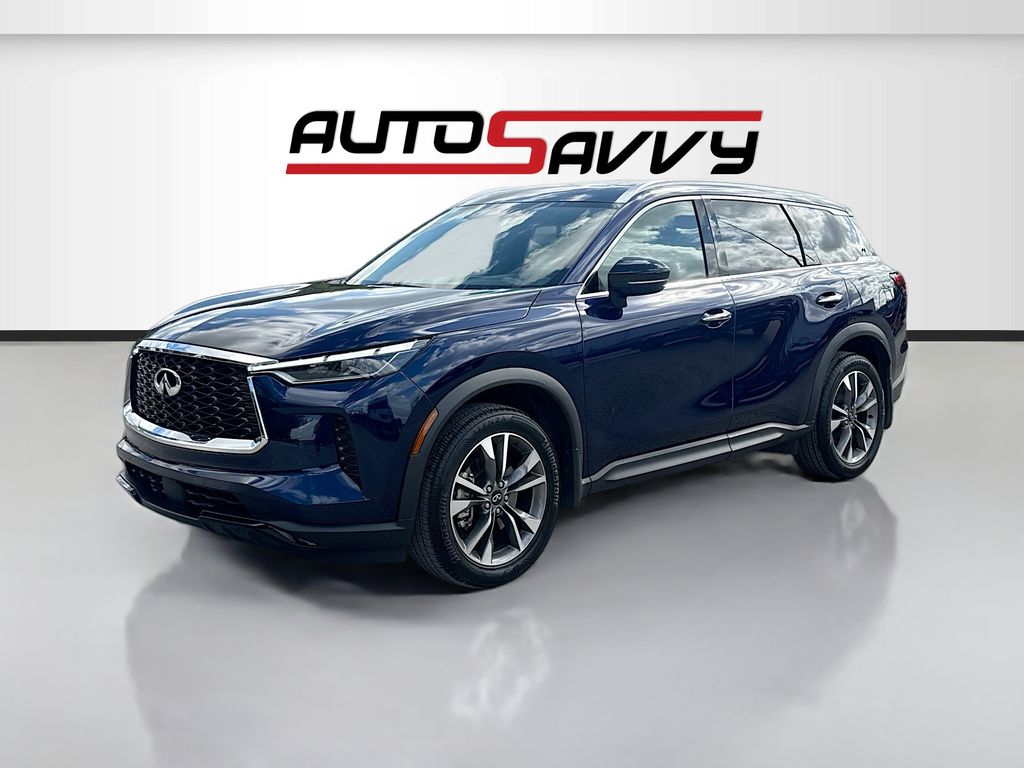 Used 2023 Blue INFINITI LUXE image 3