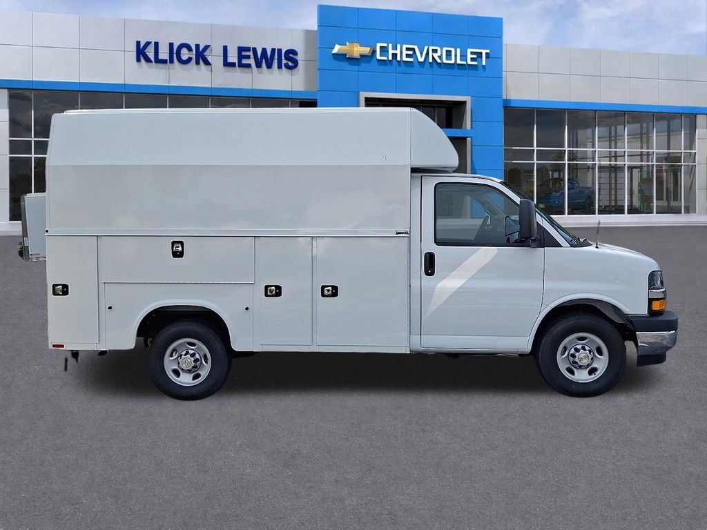 2026 Chevrolet Express 3500 Work Van White at Klick Lewis Buick Chevrolet
