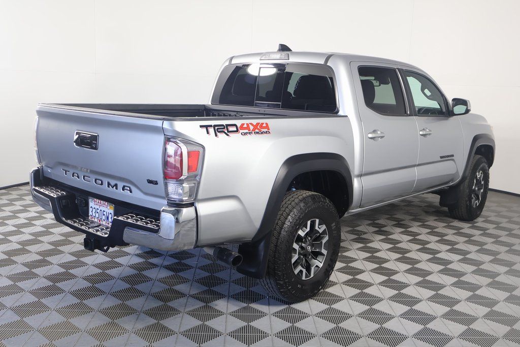 2023 Toyota Tacoma TRD Off-Road 3