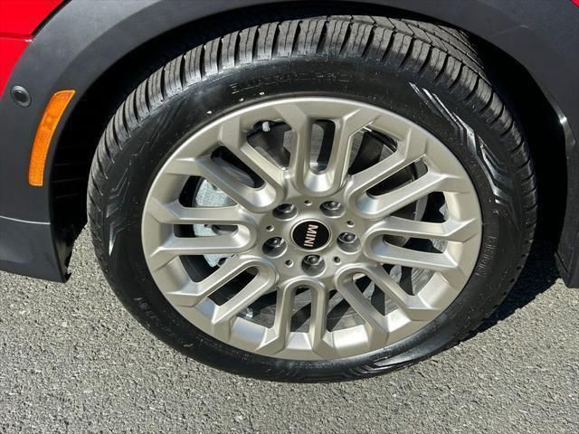 Thumbnail: 2026 MINI Cooper - 8