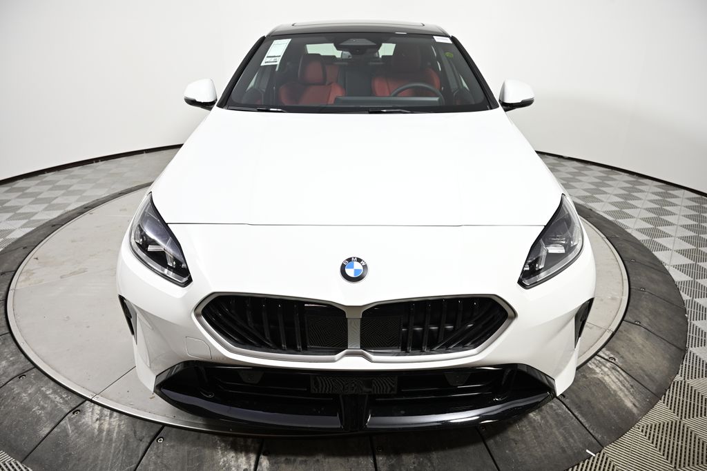 Thumbnail: 2025 BMW 2 Series - 8