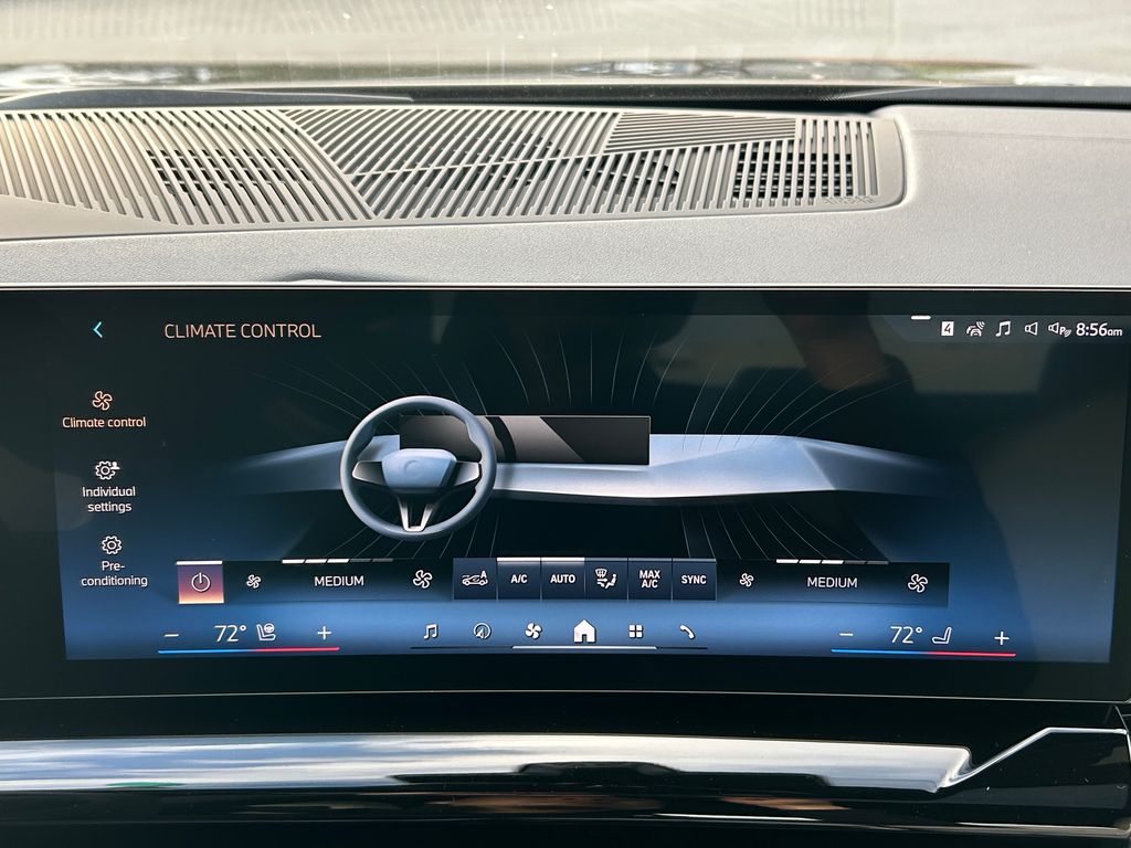 Thumbnail: 2026 BMW 5 Series - 24