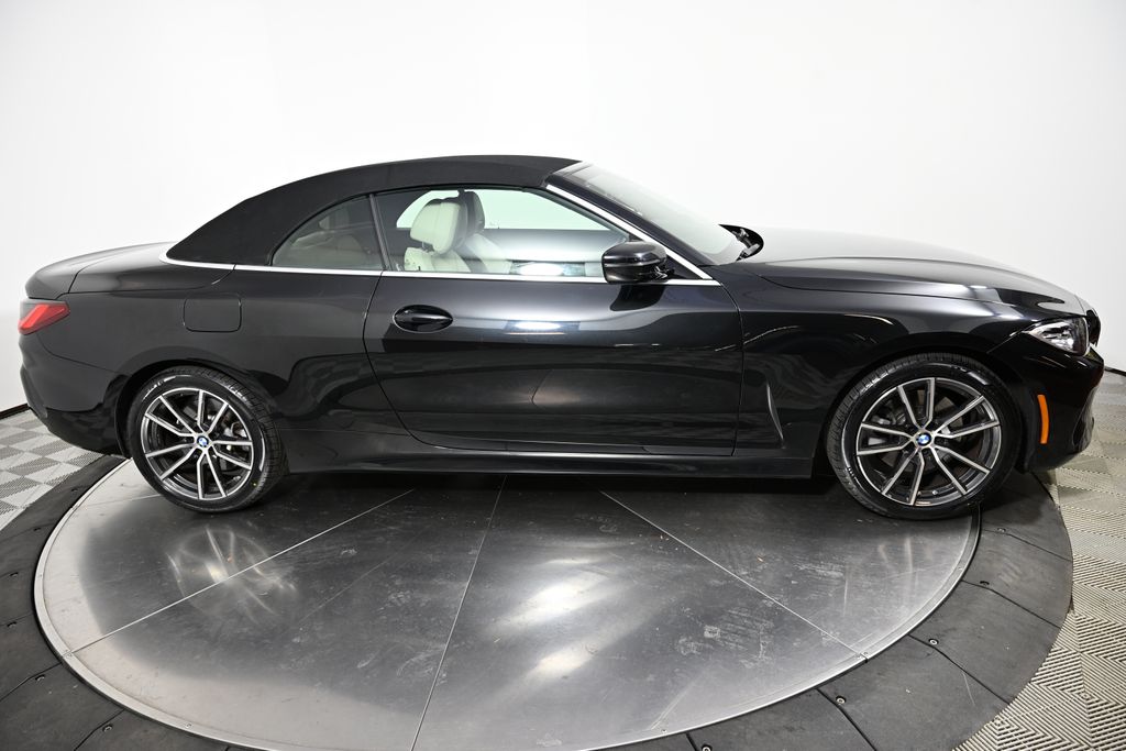 Thumbnail: 2023 BMW 4 Series - 10