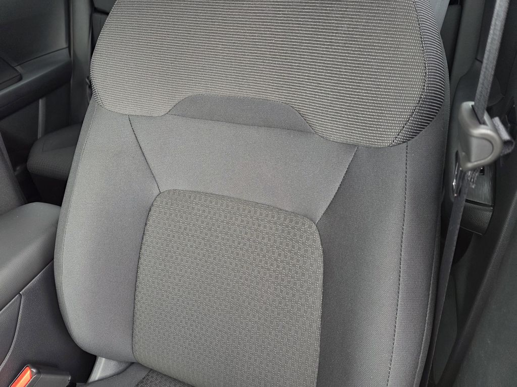 2026 Nissan Kicks S - 6