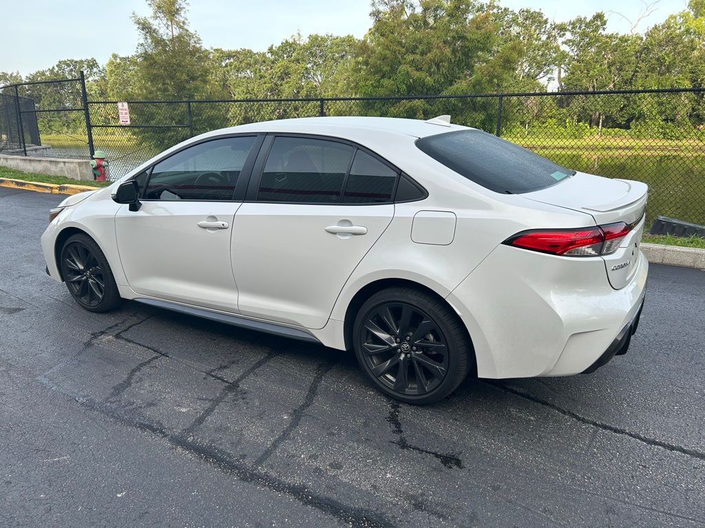 2023 Toyota Corolla SE 3
