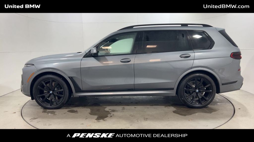 2025 BMW X7 xDrive40i 5