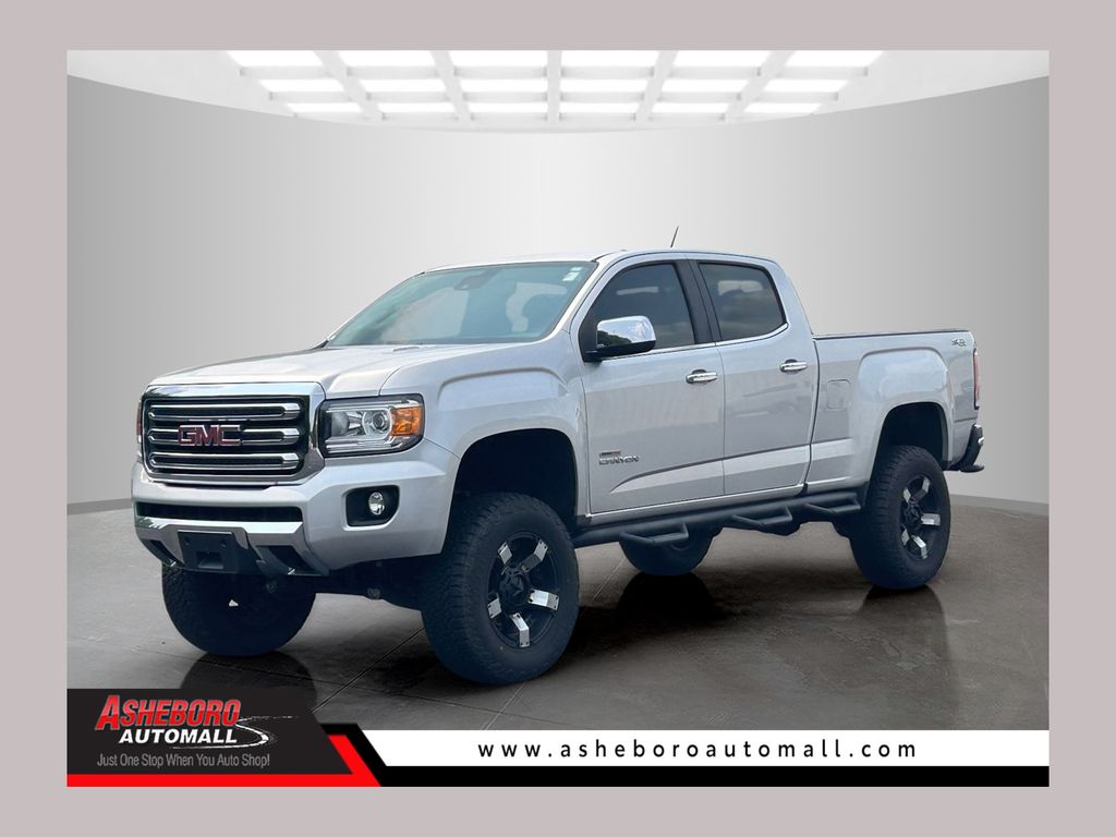 Quicksilver Metallic 2018 GMC Canyon Pickup Truck Four-Wheel Drive 6-Speed Automatic