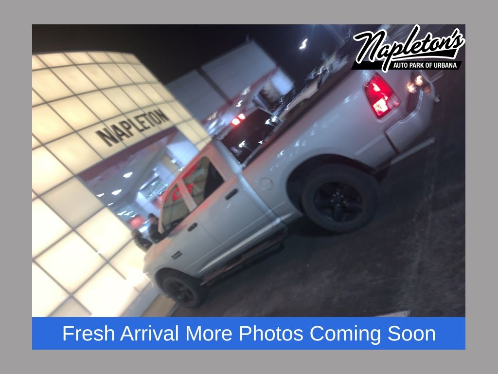 2017 RAM 1500 Express Crew Cab 4WD