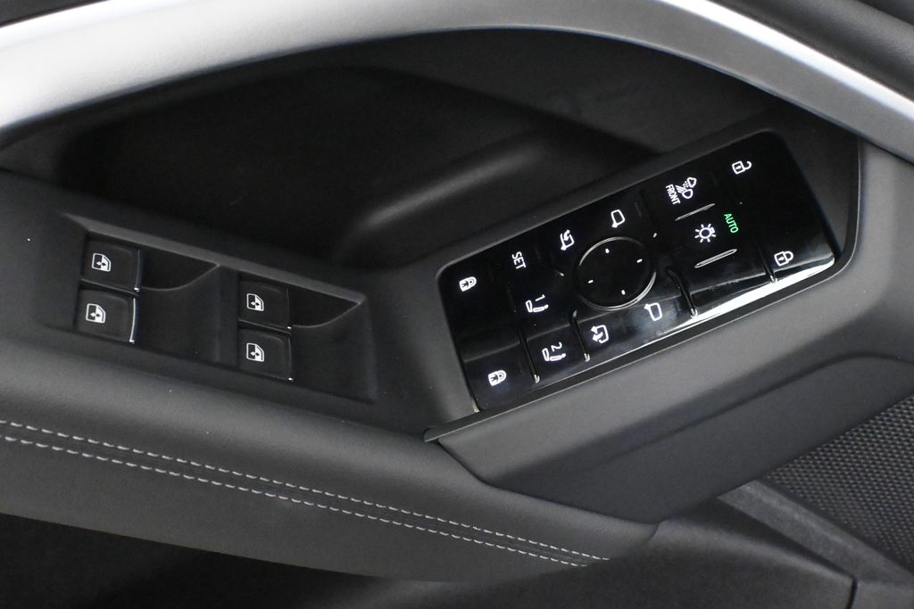 Thumbnail: 2026 Audi Q5 - 26