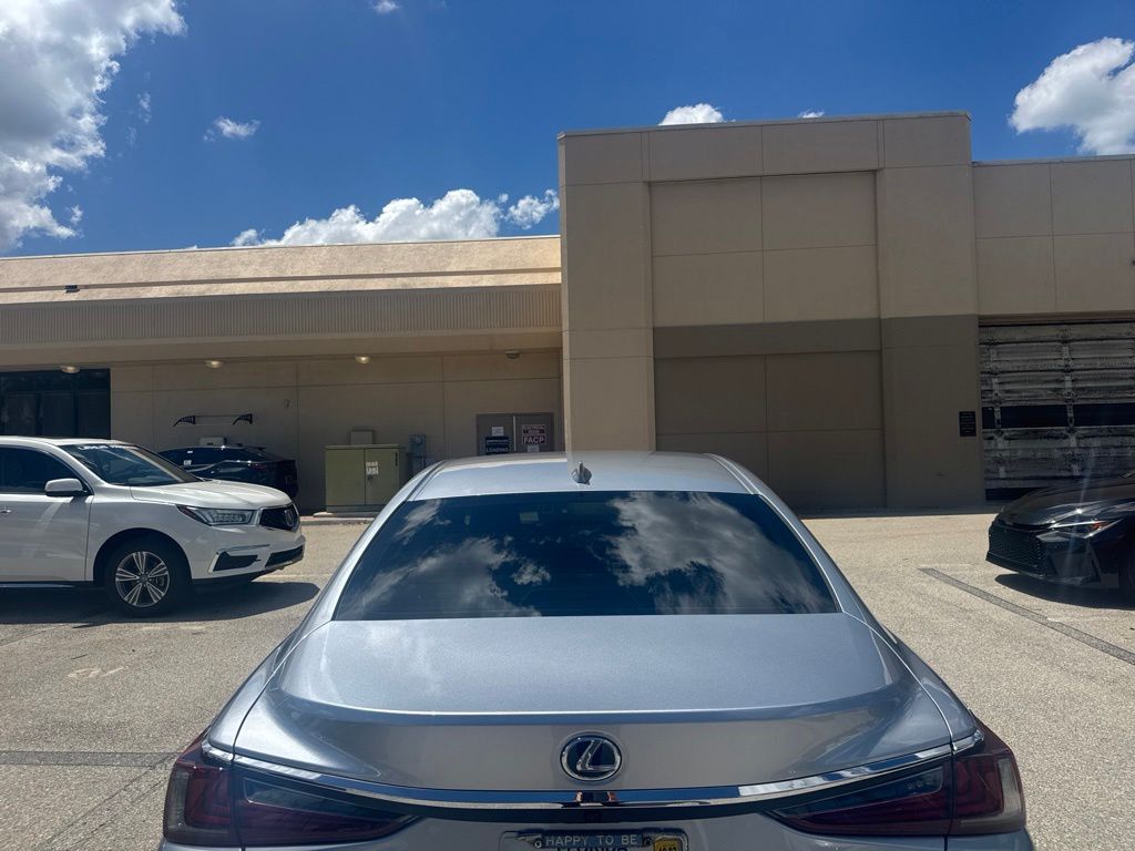 Used 2025 Silver Lexus 350 image 5