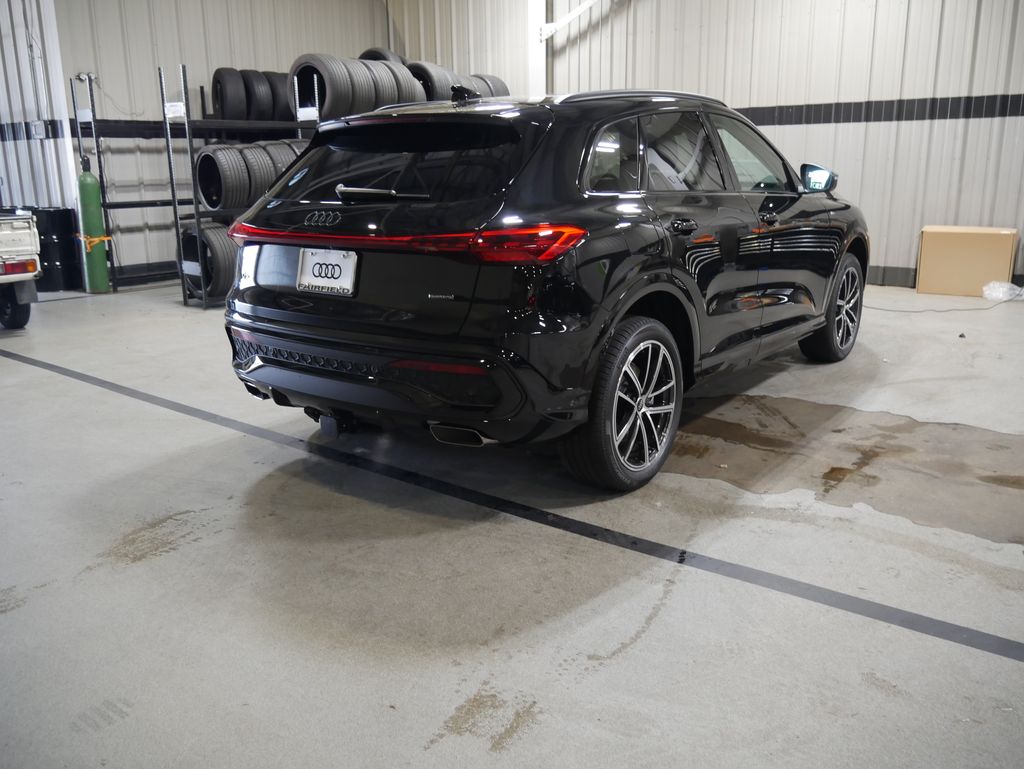 Thumbnail: 2026 Audi Q5 - 5