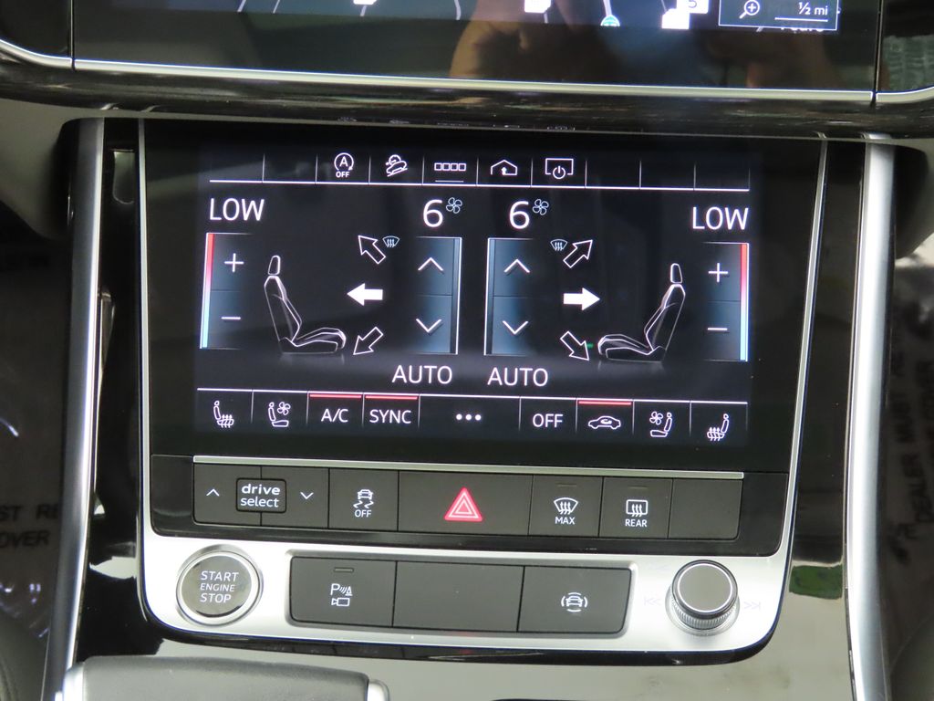 Thumbnail: 2023 Audi Q7 - 21
