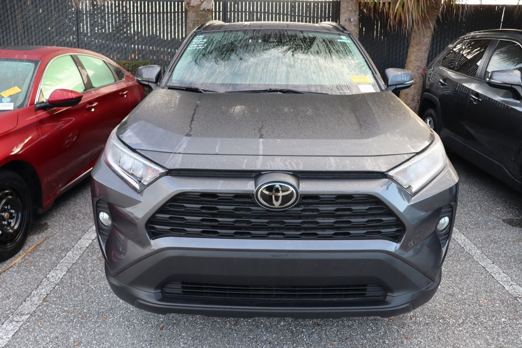 2021 Toyota RAV4 XLE 5