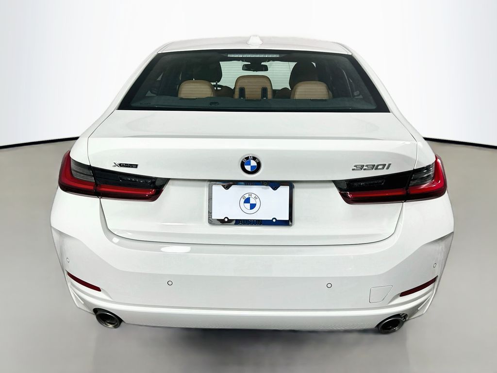 Thumbnail: 2023 BMW 3 Series - 6